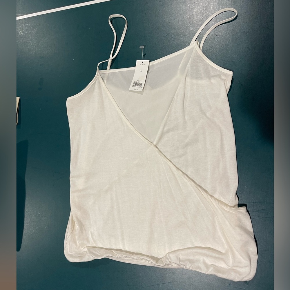 Banana Republic cross body cream tank - NWT - Medium
